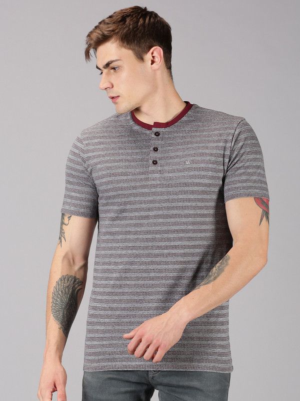 Men Printed Round Neck Pure Cotton Maroon, Grey T-Shirt