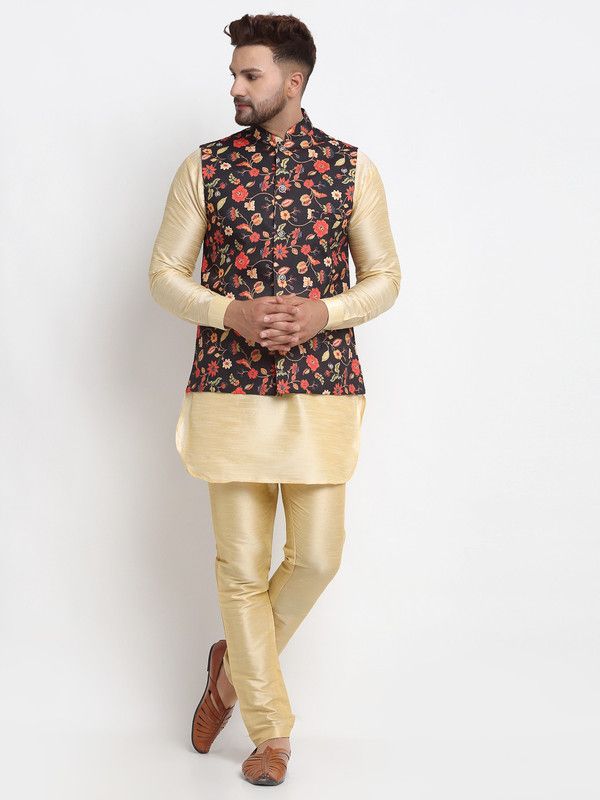 Men Silk Blend Kurta & Waistcoat Set