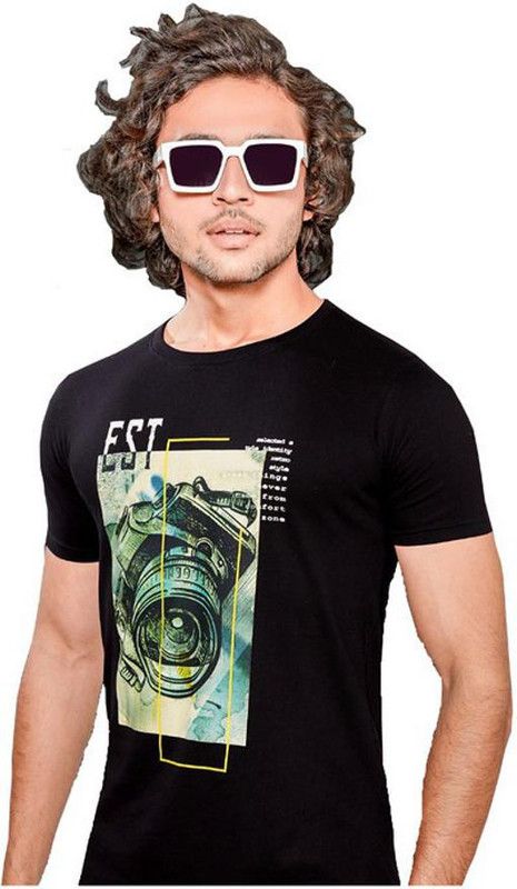 Men Typography Round Neck Cotton Blend Black T-Shirt