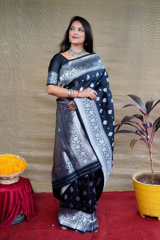 Embellished Kanjivaram Jacquard Saree  (Dark Blue)