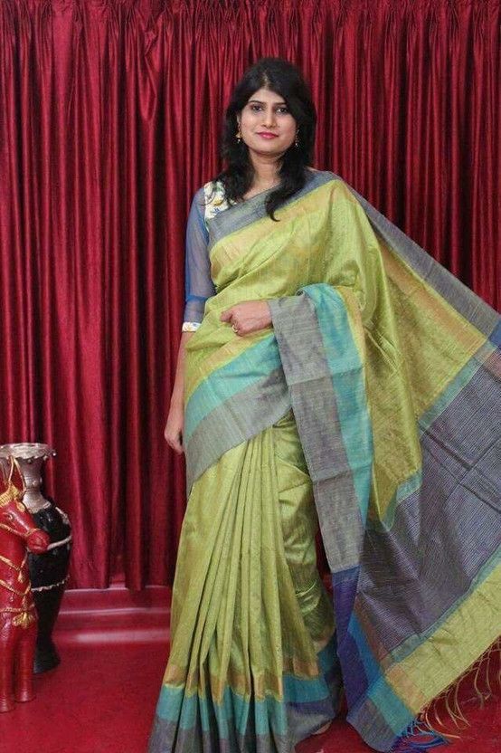 Solid/Plain Bollywood Silk Blend Saree  (Dark Green)