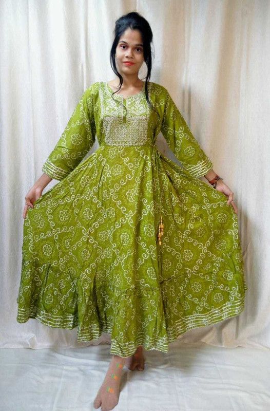 Women Bandhani Viscose Rayon Flared Kurta  (Green)