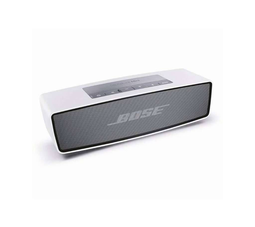 Bose  S2025 Bluetooth Speaker