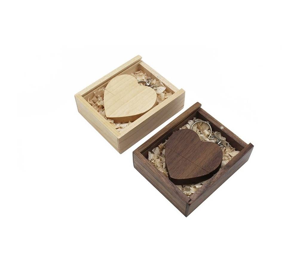 Apacer Love heart shaped wooden USB 3.0 flash drive with wooden box - 32GB 