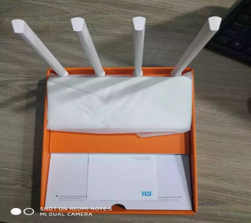 MI ROUTER 3C (GLOBAL)