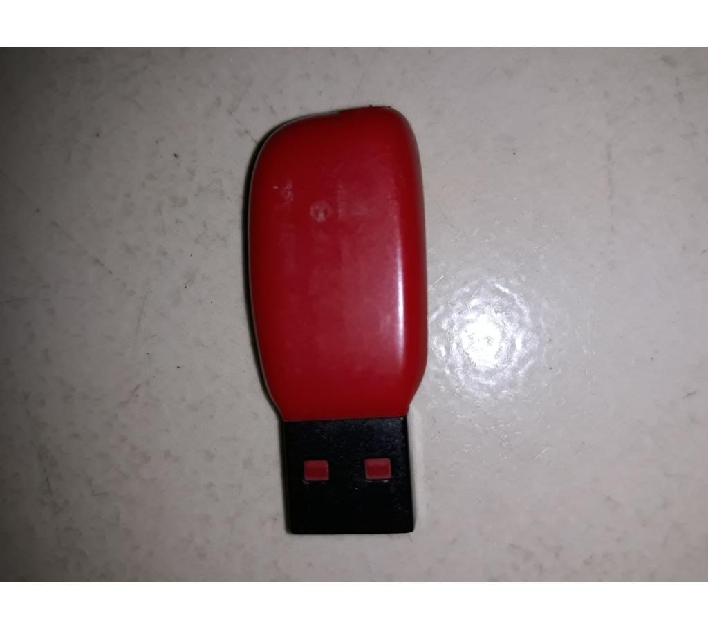4 GB sandisk pendrive