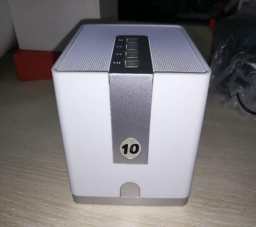 10 Bluetooth Speaker