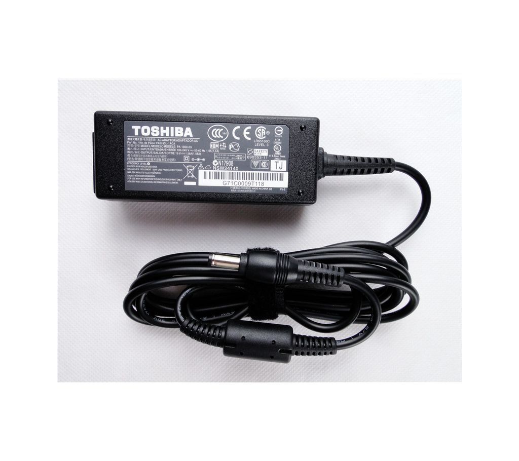 Toshiba  Laptop Charger Adapter - Black 19V x 3.42A