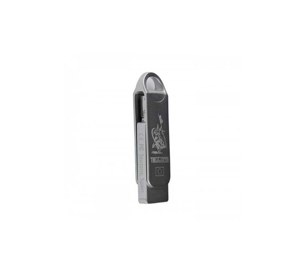 Teutons Metallic Knight Squared 32GB Flash Drive