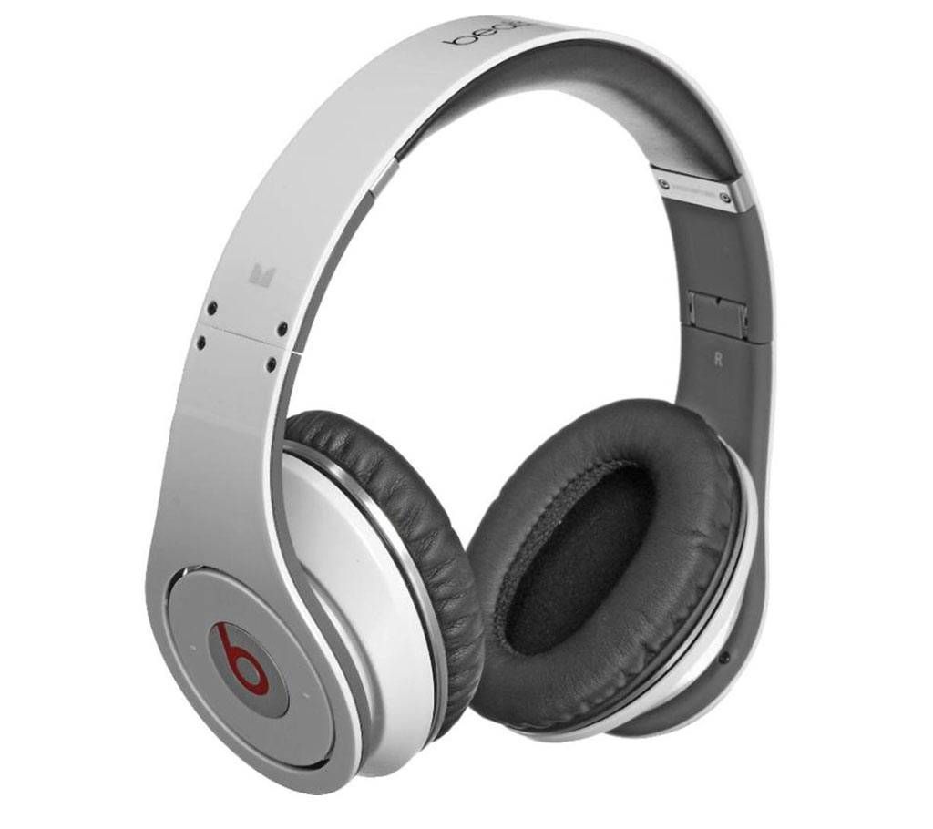 Beats By Dr.dre Solo Wireless Headphone(Copy)
