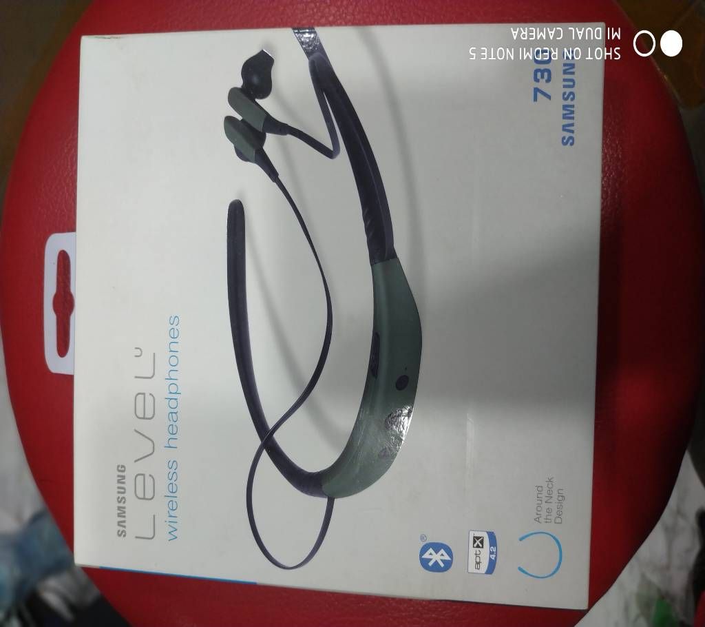 LEVEL U HEADPHONE 730