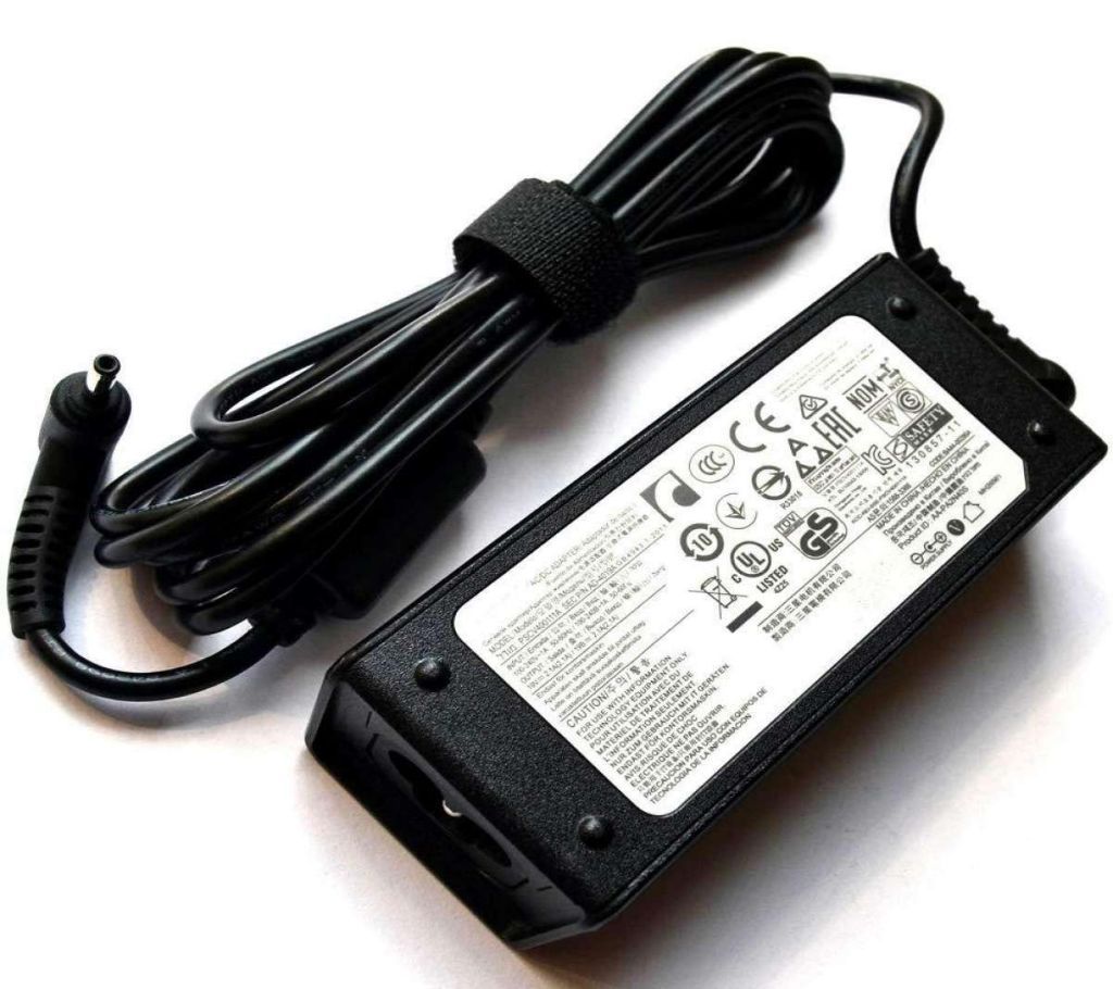  19V 2.1A 40W 5.5*3.0mm Original AC Adapter Power Charger for Samsung N110 N120 N130 One Year Warranty