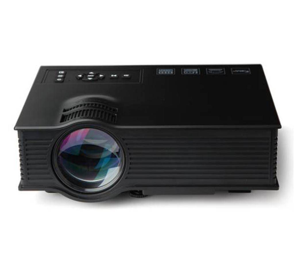UC 40  LED Projector