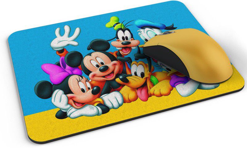 UTU Donald Duck Daisy Duck Mickey Mouse Goofy Mousepad  (Black)