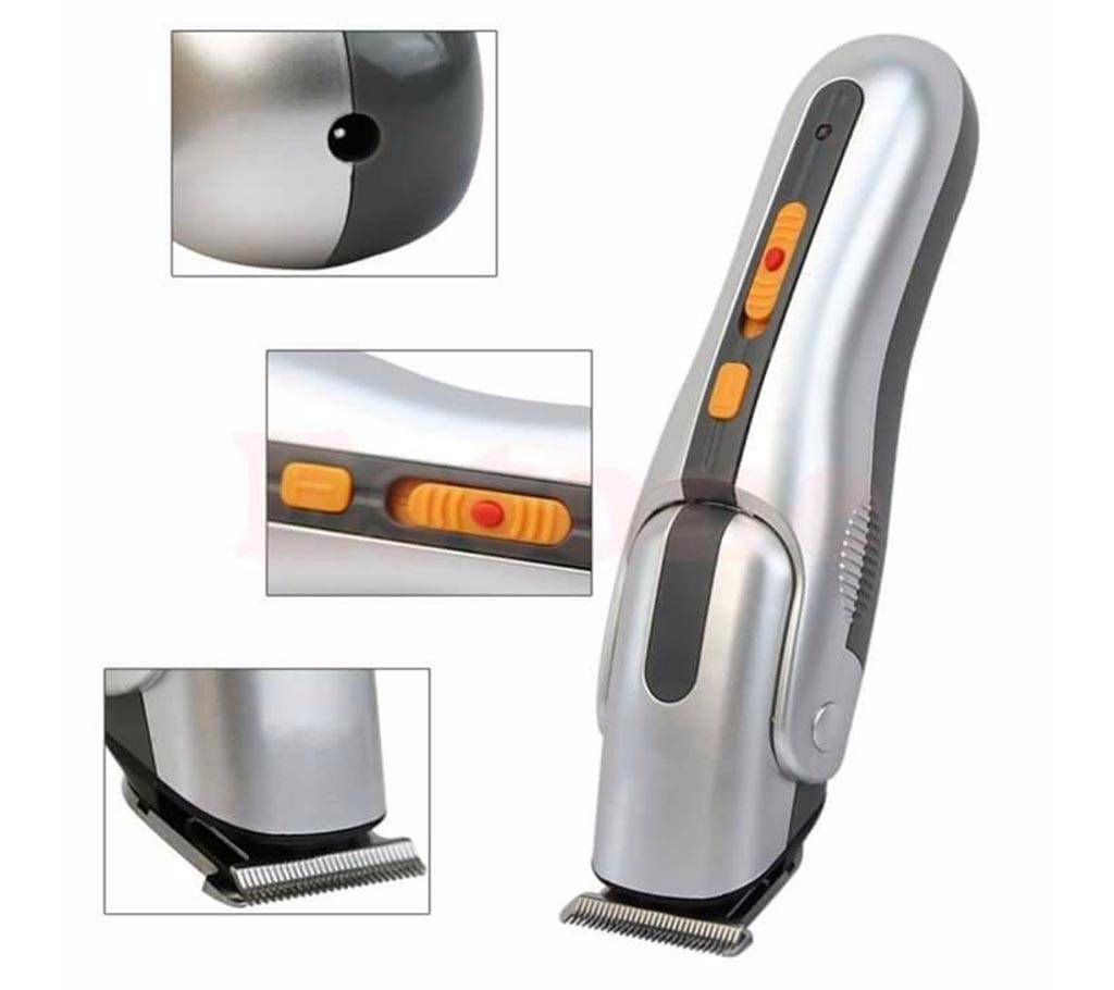 KEMEI 8 IN 1 shaver and trimmer set