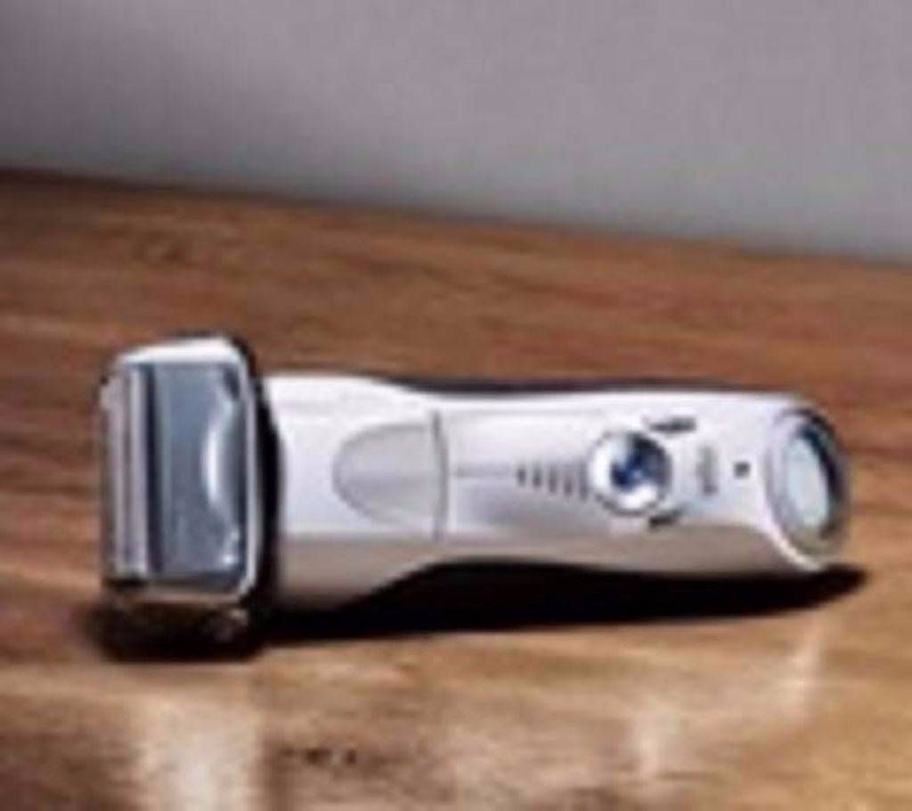 BrAun Electric Shaver