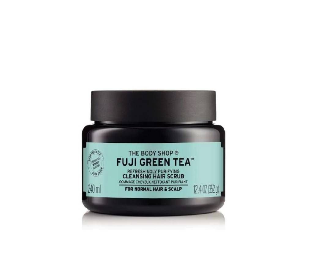Introducing a new, nature-inspired approach to hair care, our invigorating scrub shampoo blends Japanese green tea, mint menthol, salt crystals and Community Trade honey from Ethiopia. Massage onto the scalp to help stimulate blood flow and whisk awa