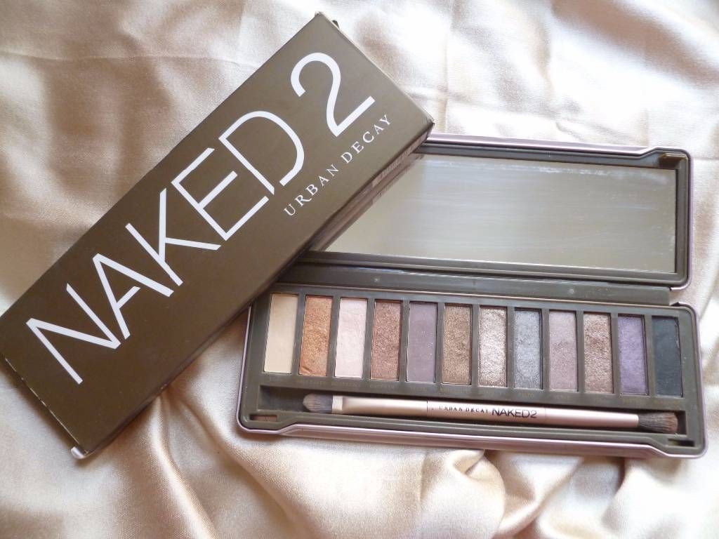 Urban Decay Naked 2 eye shadow palette 