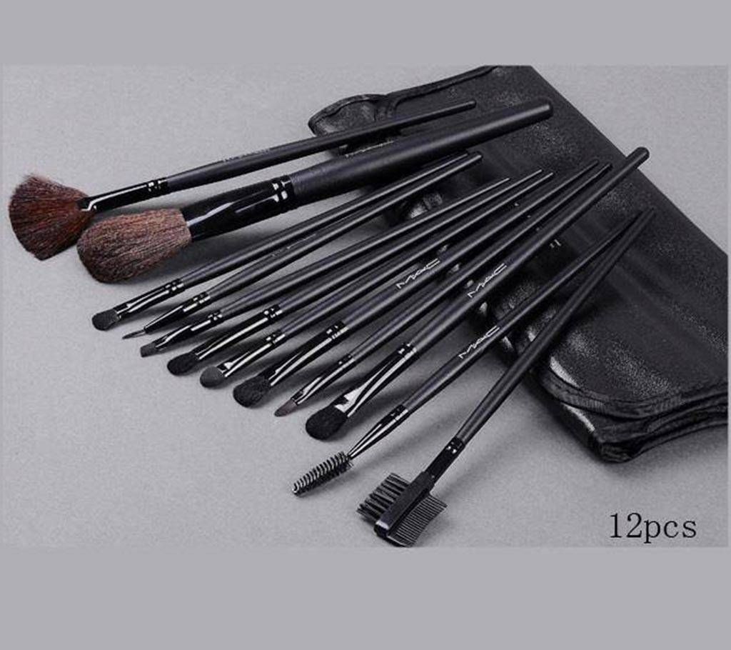 Mac 12 in 1 Make Up Brush Set