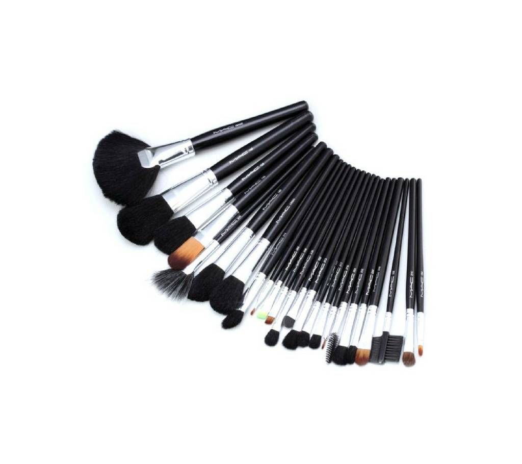 Mac 24 piece makeup brush