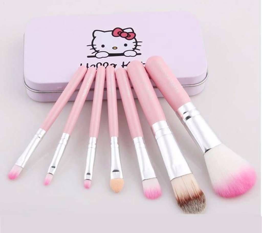 Hello Kitty make up brush set 7 pc