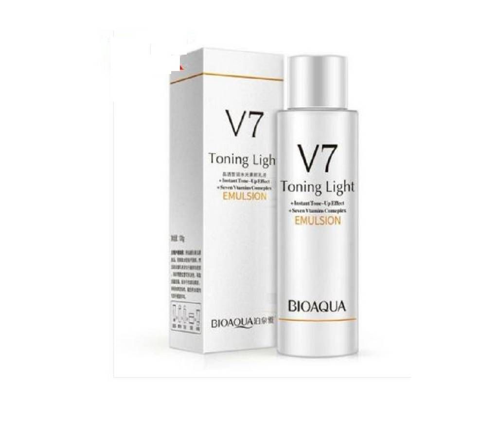 V7 Toning light Cream (China)