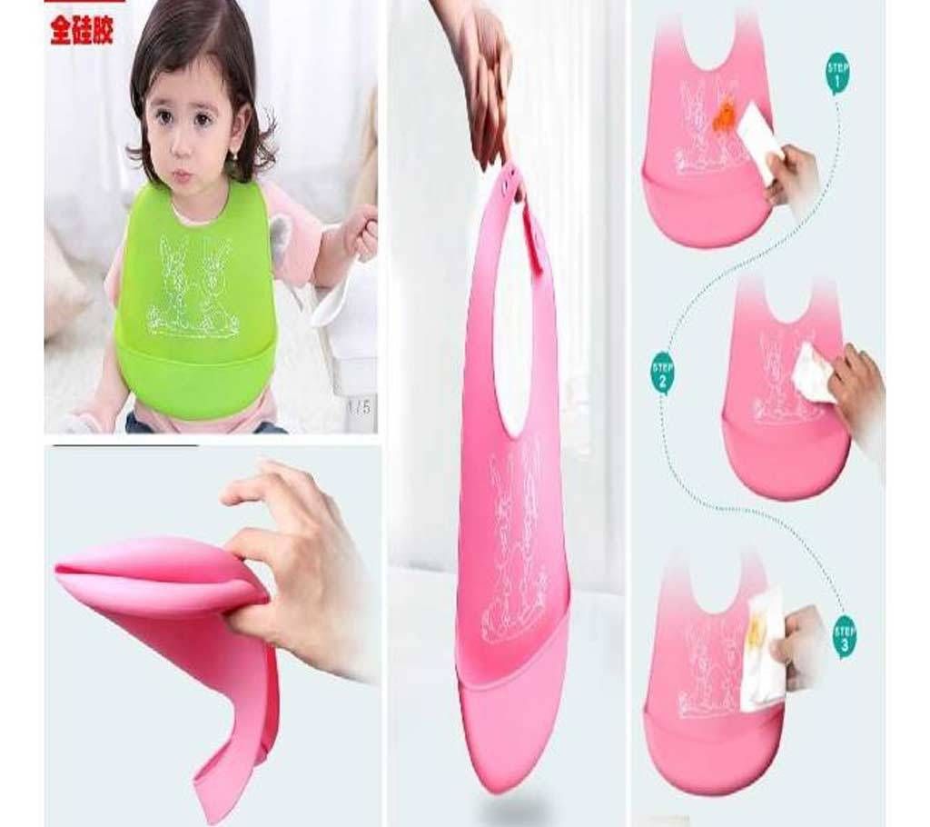 SOFT AND FLEXIBLE SILICONE BIB