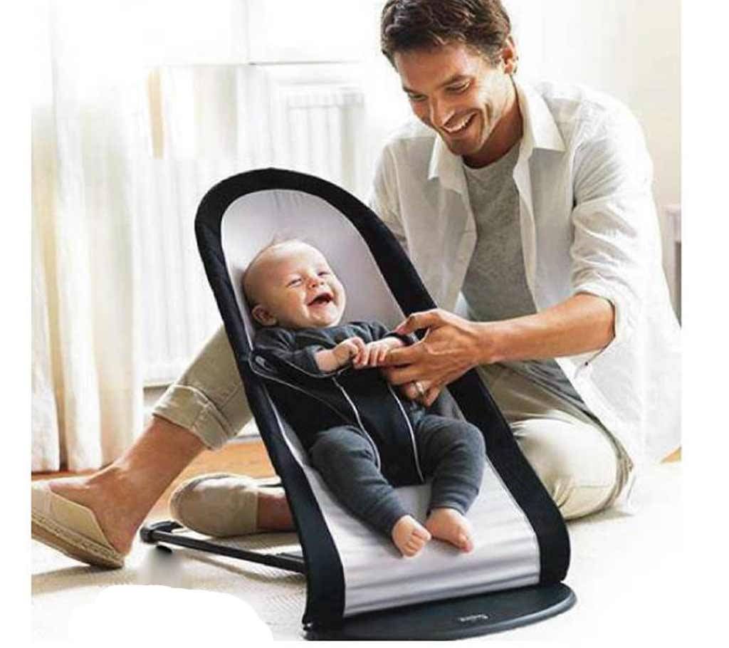 Baby Relaxing Chair (Bouncer)