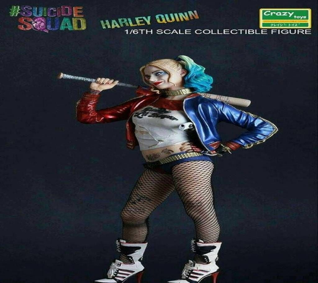 Harley Quinn Statue Replica