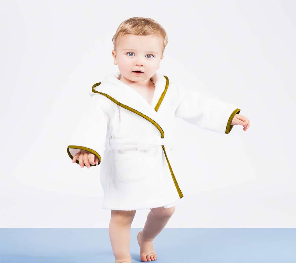 Baby bathrobe- white