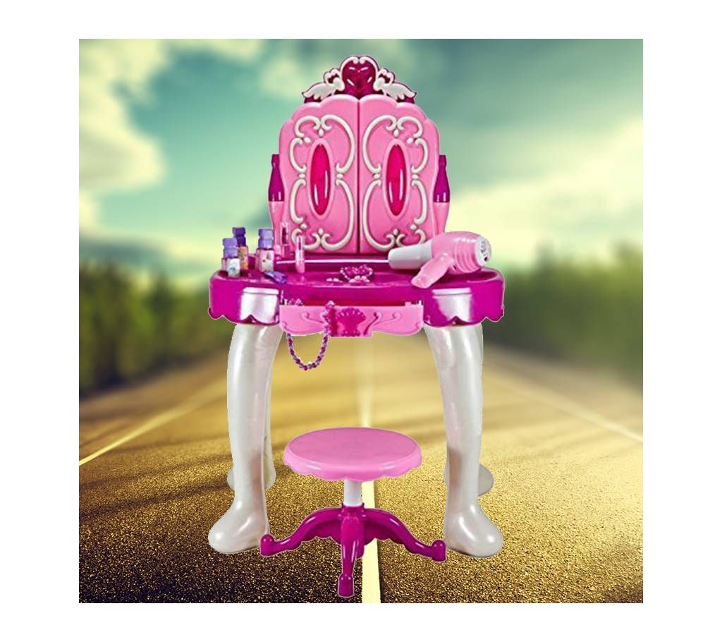 Baby Dressing Table with Cosmetics & Ornaments