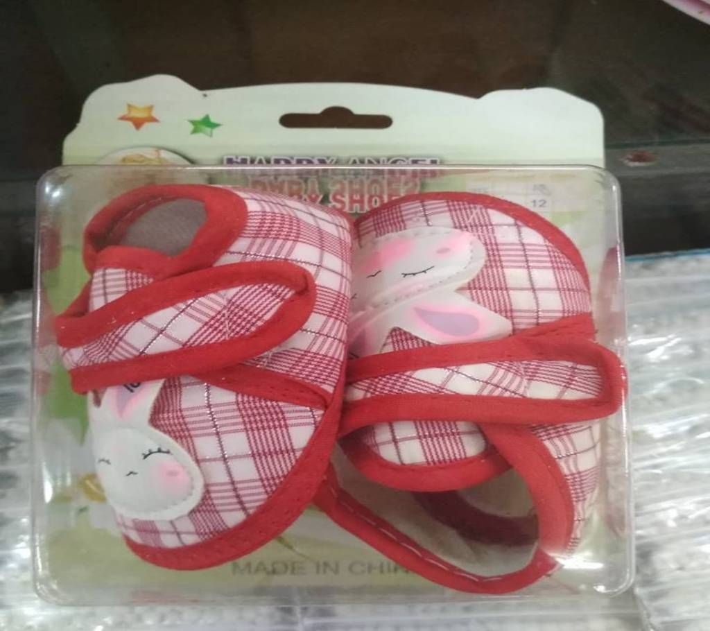 Fashionable babies shoe