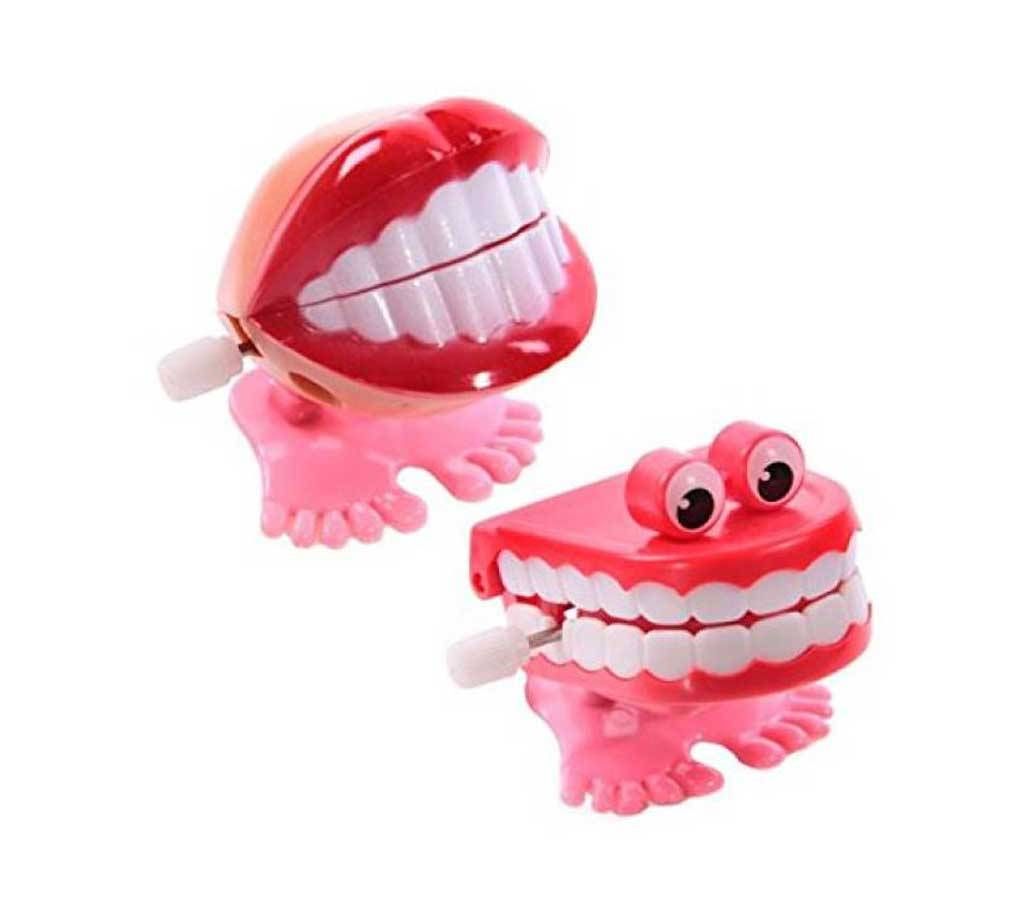 WIND UP CHATTERING TEETH (2 Pc)