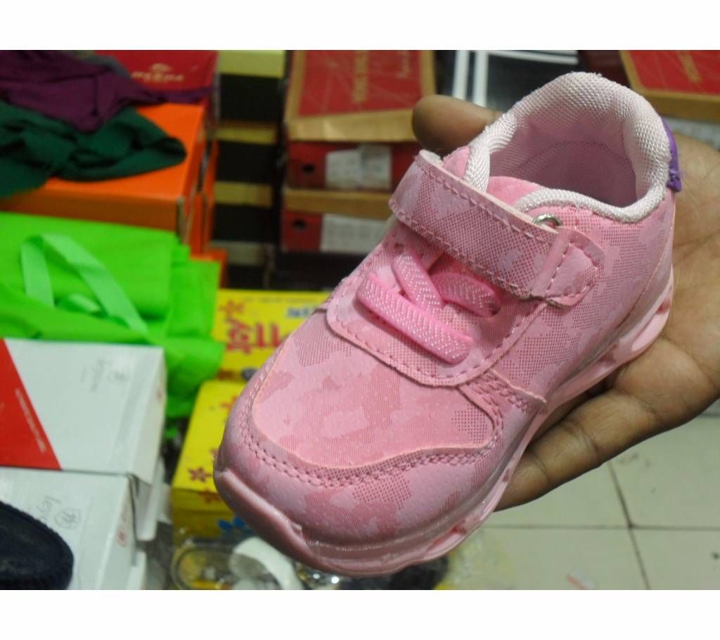 Kids lighting keds