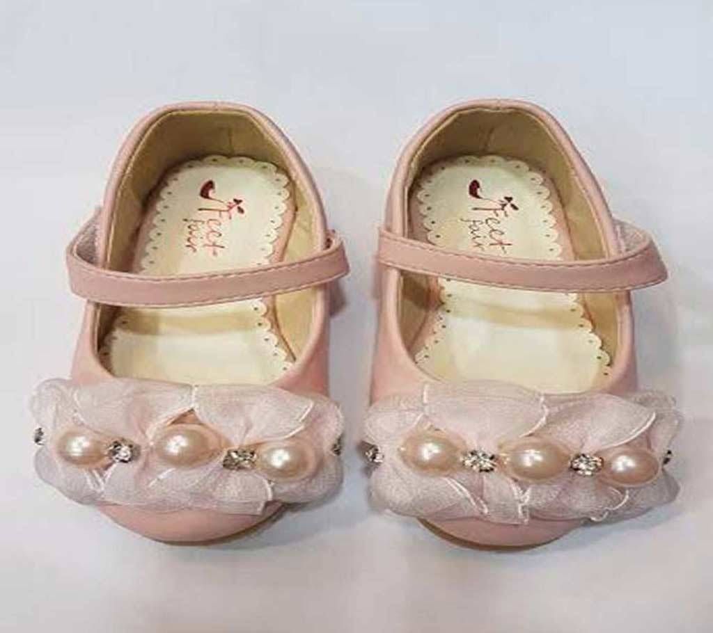 Kids belt style shoe