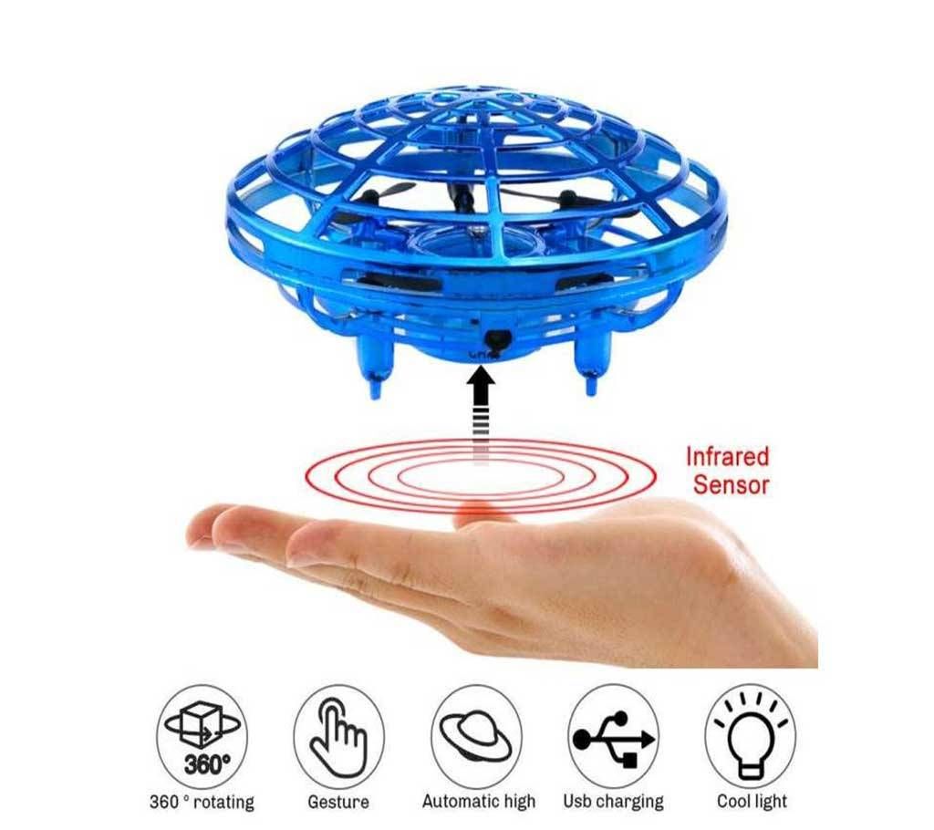 Motion-Sensor UFO Quadcopter Toy 