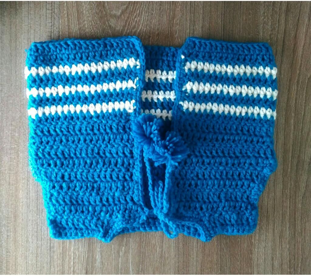Baby sleeveless cardigan for 0 to 3 month baby