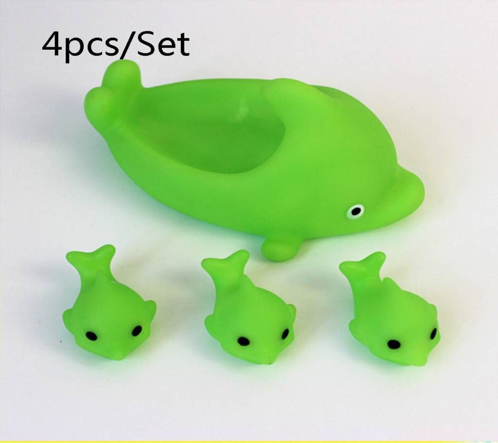 Rubber Dolphin Shaped Float Squeaky Toy Baby Bath