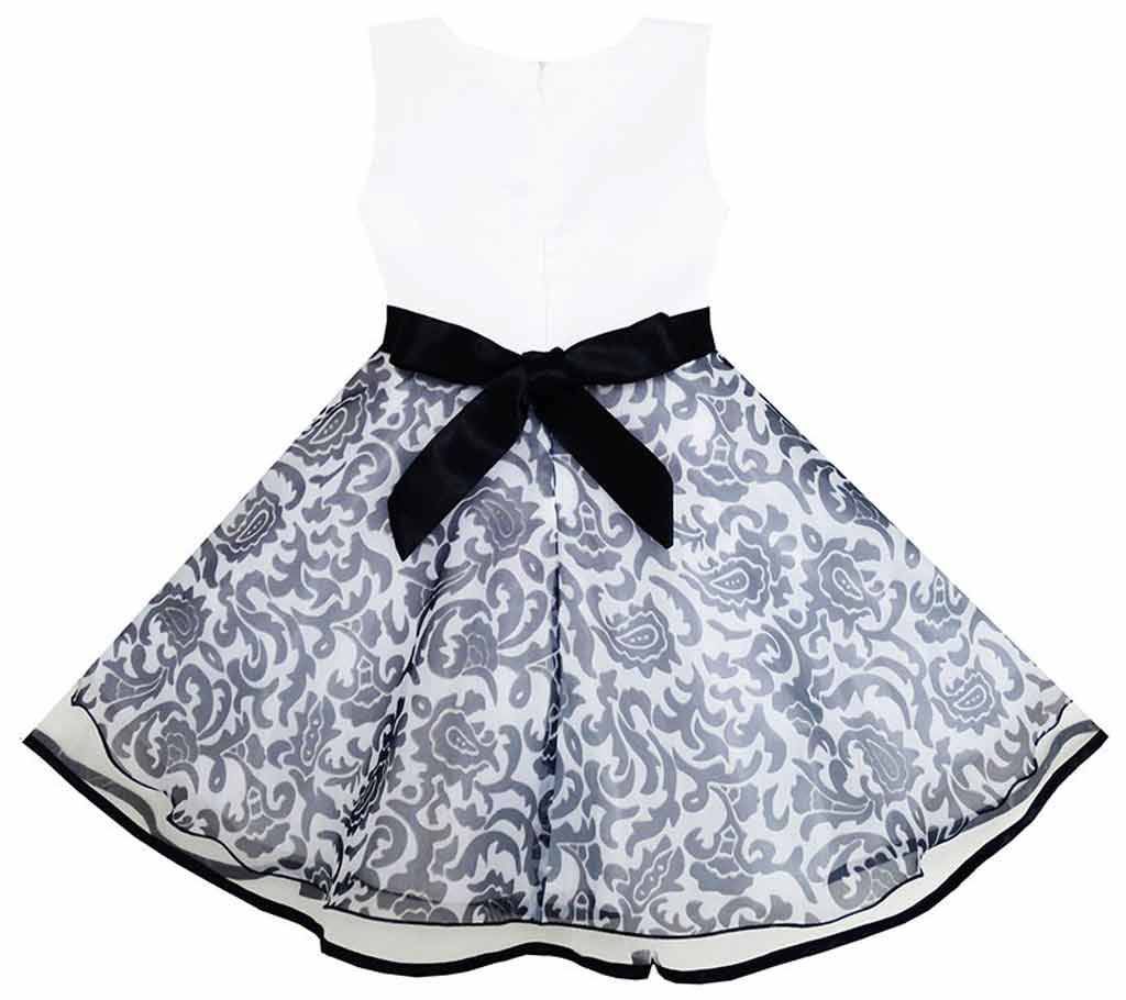 Sleeveless party dress for baby girl 