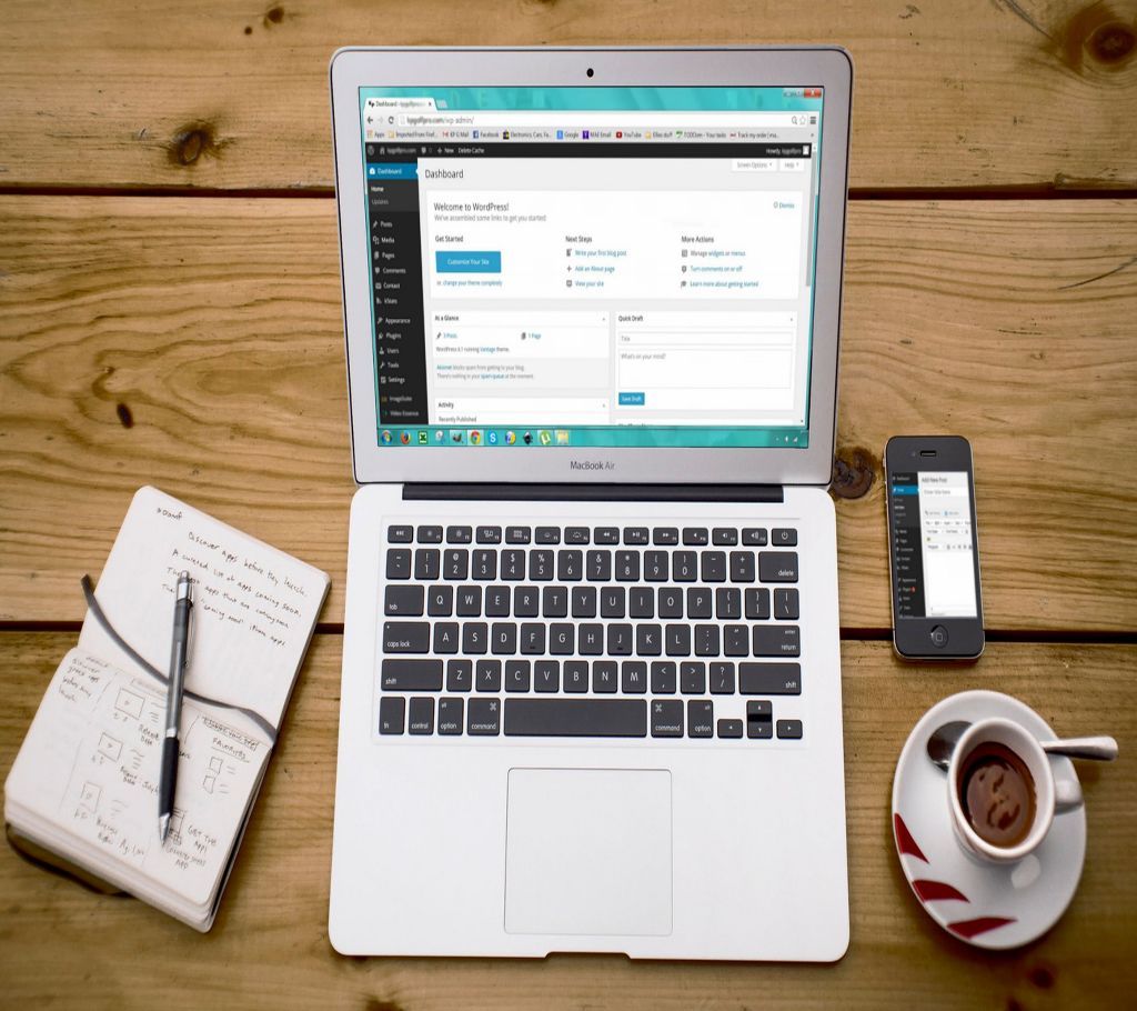 1.I will create a responsive wordpress website or wordpress theme customization