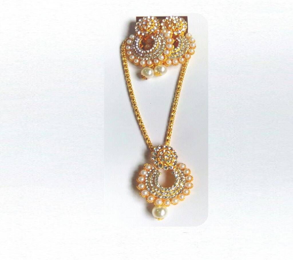 Gold Plated Pearl Pendant Set