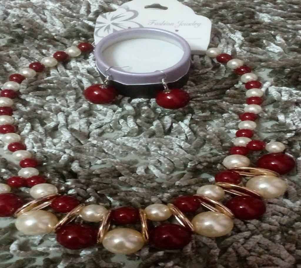Red White golden Neclace and Ear ring