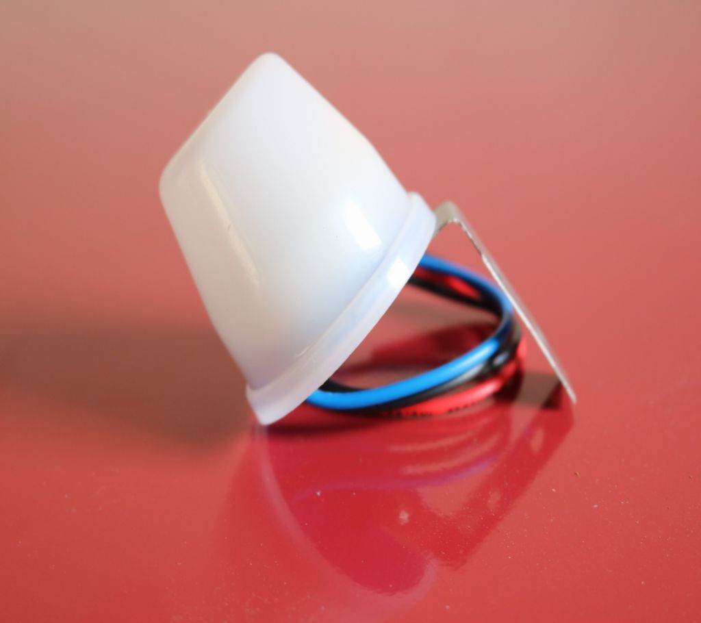 Automatic light control switch