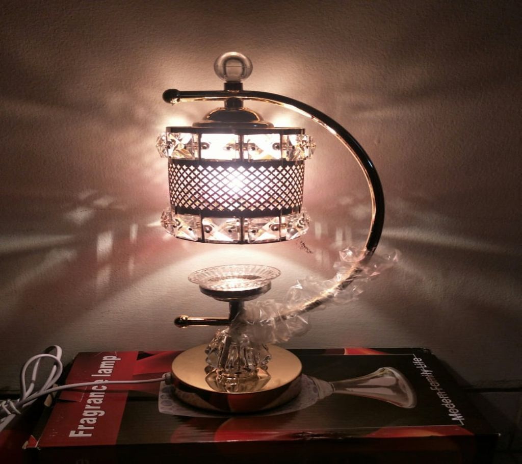 TOUCH TABLE LAMP WITH OPAL GLASS SHADE