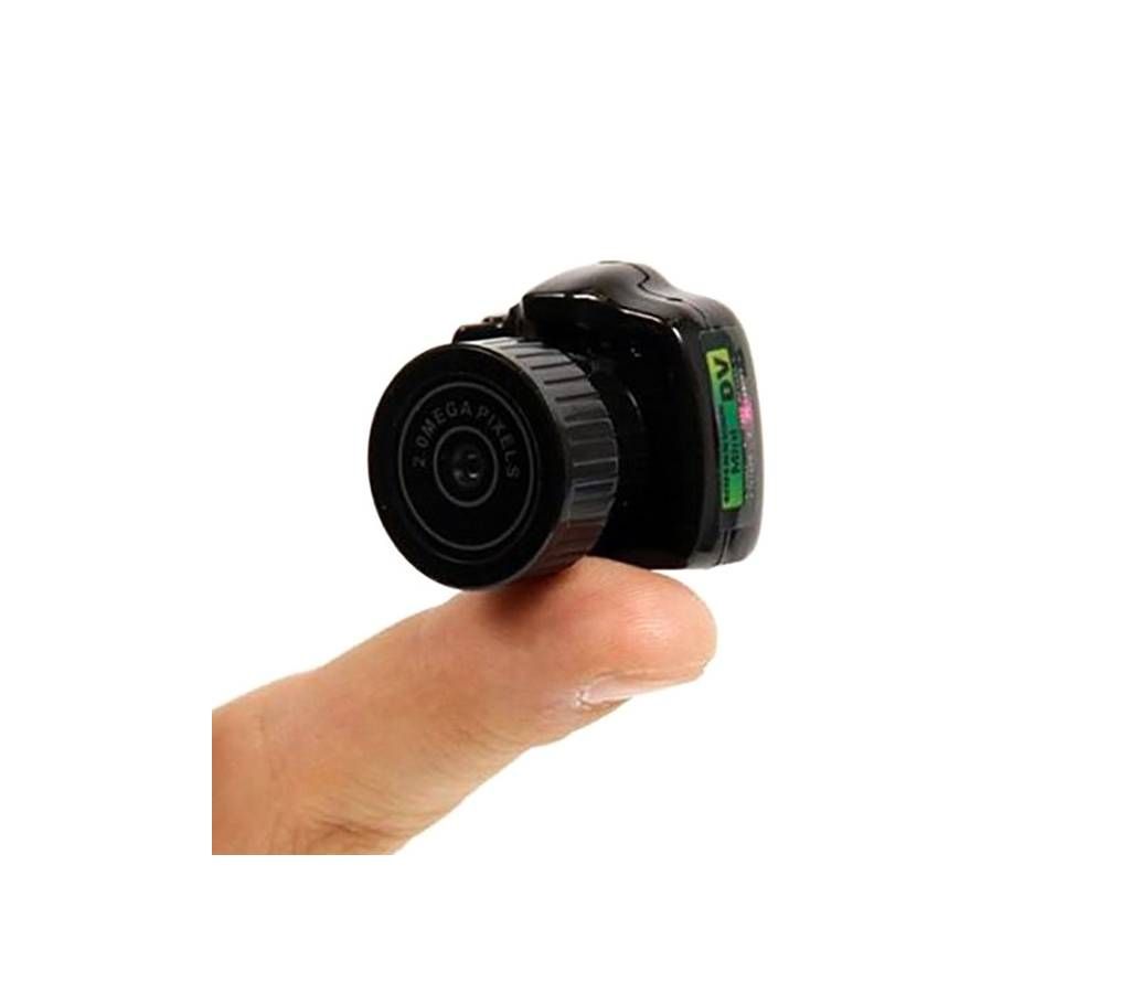 Y2000 The Smallest Camcorder In The World