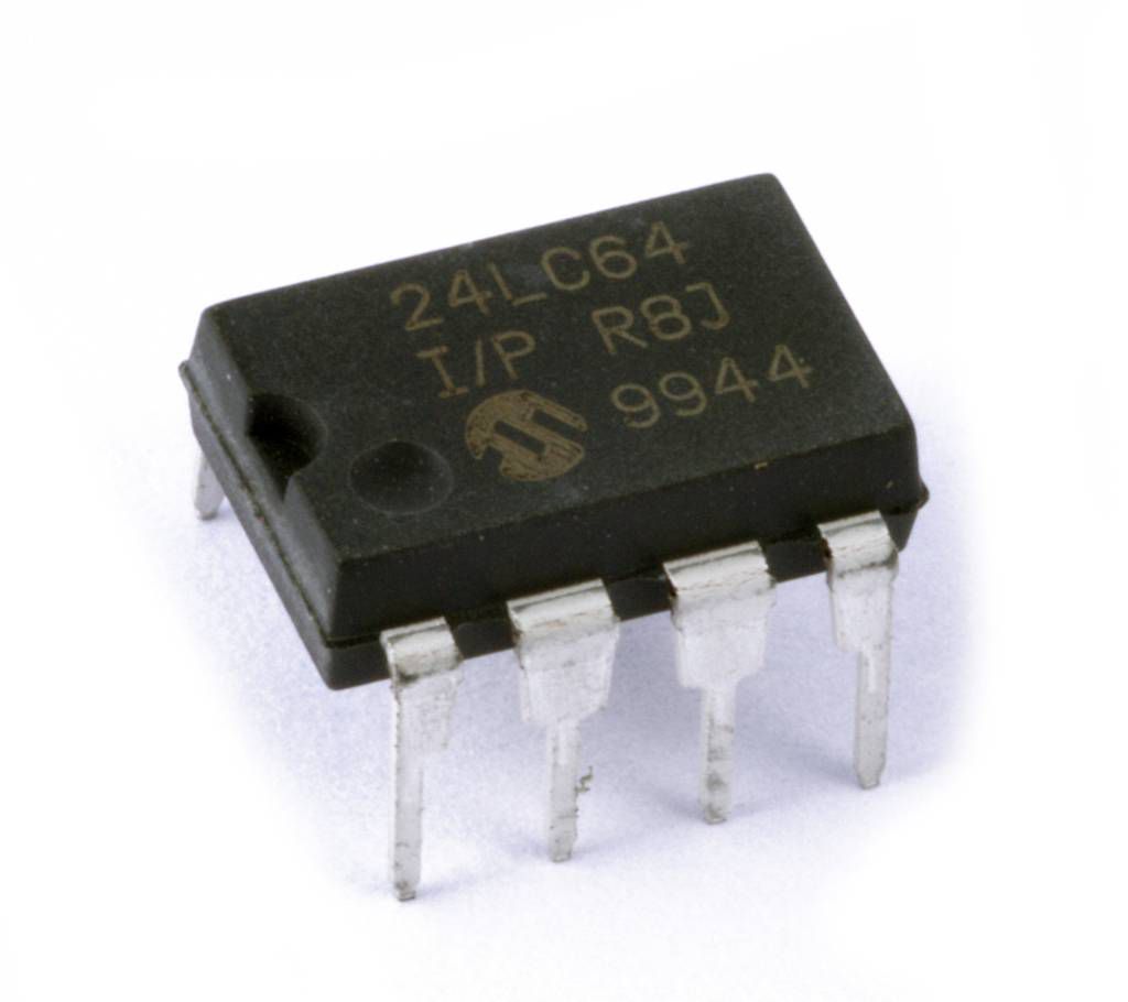 Memory IC 24C64 EEPROM