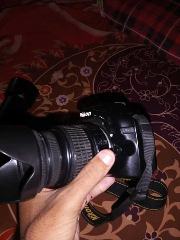 Nikhon D3200 and kit lens
