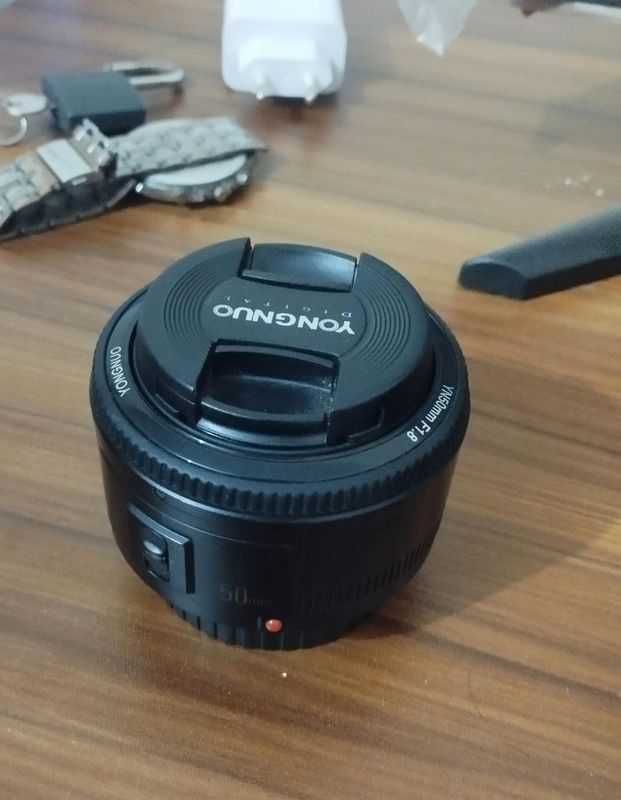 Canon 50 mm prime lens