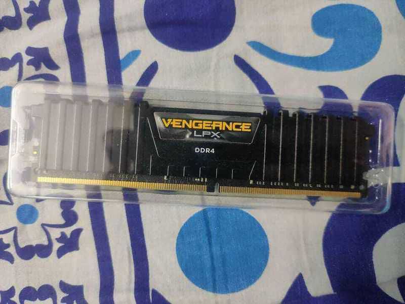 Corsair Vengeance LPX 8GB 3200MHz DDR4 Desktop RAM .