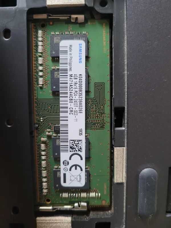 Samsung original 4GB Ram ddr4